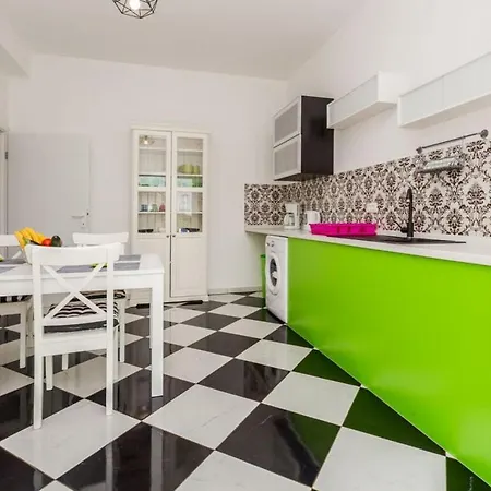 Casa Lavanda Met Zwembad Vrsar